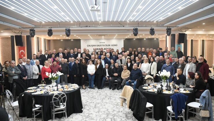 Bilal Uludağ’dan gazetecileri onure eden davranış