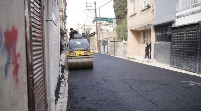 SEYHAN’DA ASFALT SEFERBERLİĞİ