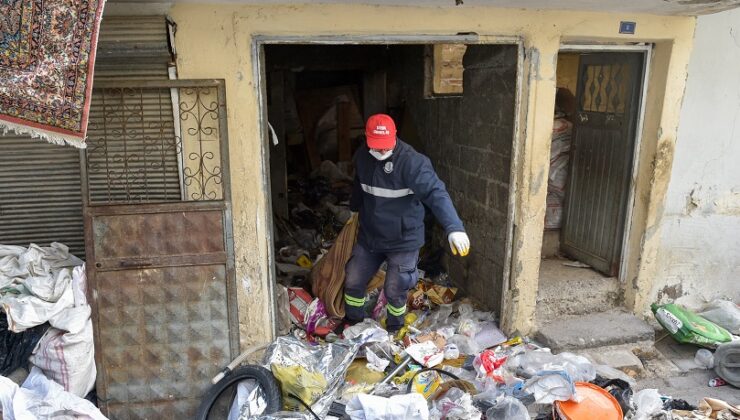 Seyhan’da ‘Çöp Ev’ operasyonu