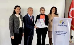 SEYHAN İNÖNÜ KIZ MTAL’E “ETWİNNİNG OKULU” UNVANI