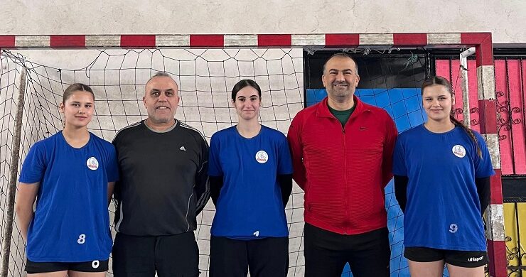 ADANALI 3 HENTBOLCÜ MİLLİ TAKIMA ÇAĞRILDI