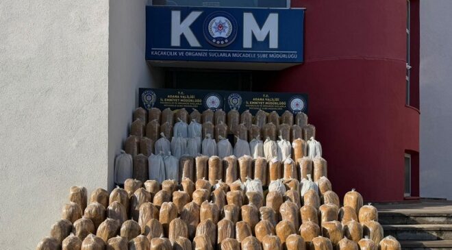2 ton 500 kilogram kaçak tütün ele geçirildi