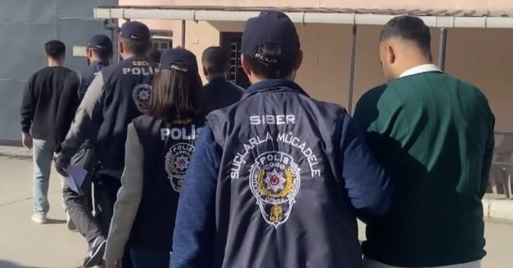 Sosyal medya üzerinden dolandırıcılığa 5 tutuklama