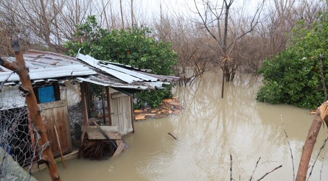 Anavarza Antik Kenti’nde su baskını