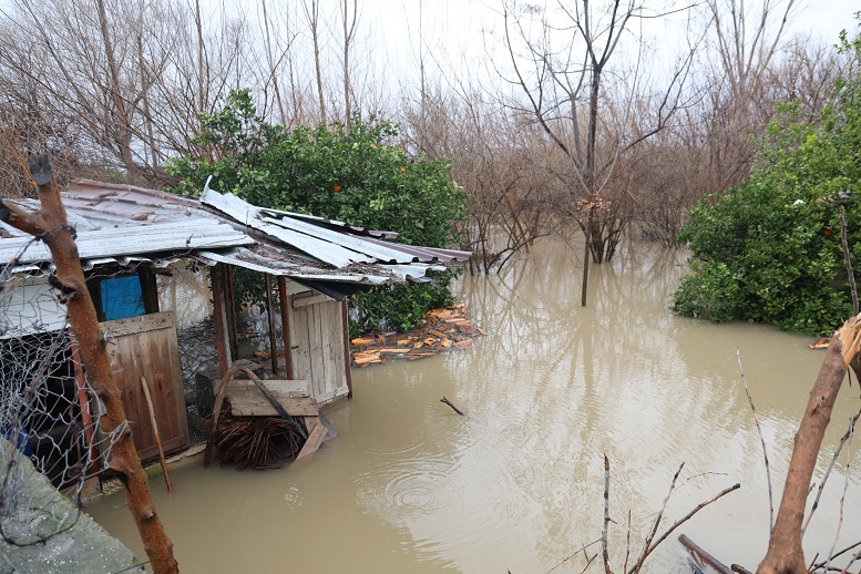 Anavarza Antik Kenti’nde su baskını