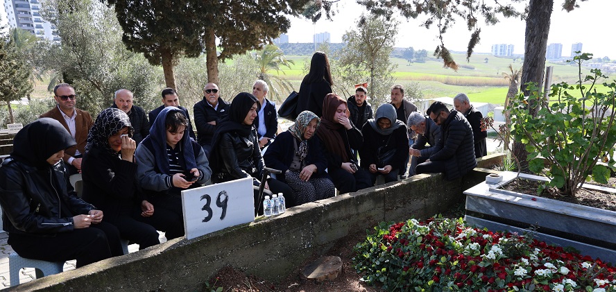 MERAL KARA DELEN’İ MEZARI BAŞINDA ANDILAR