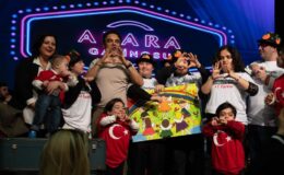 Özel ihtiyaçlı çocuklar sanatçı Uğur Aslan ile buluştu