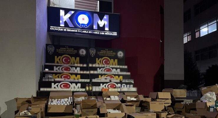 BİNLERCE KAÇAK İLAÇ ELE GEÇİRİLDİ