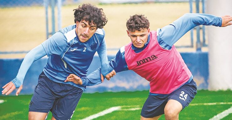 A. DEMİRSPOR’DA CEZALARA RAĞMEN ÇALIŞMAYA DEVAM