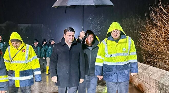 Kozan’da dere yataklarına gece denetimi