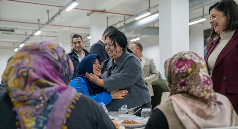 Akkan, Seyhanlılarla iftar sofrasında buluştu