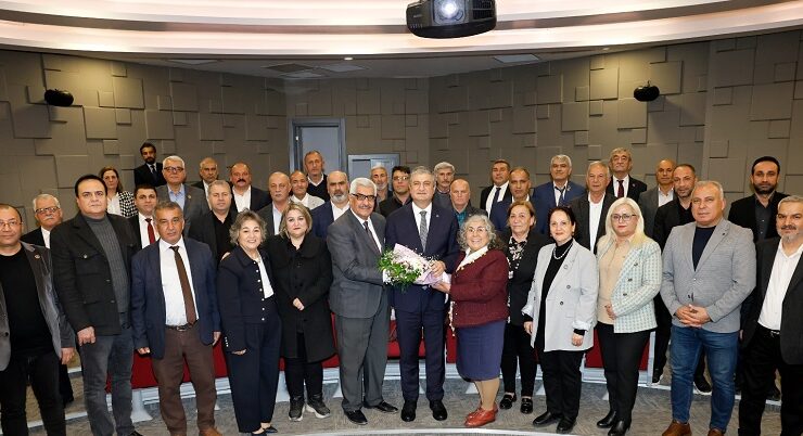 Vali Yavuz muhtarlarla buluştu