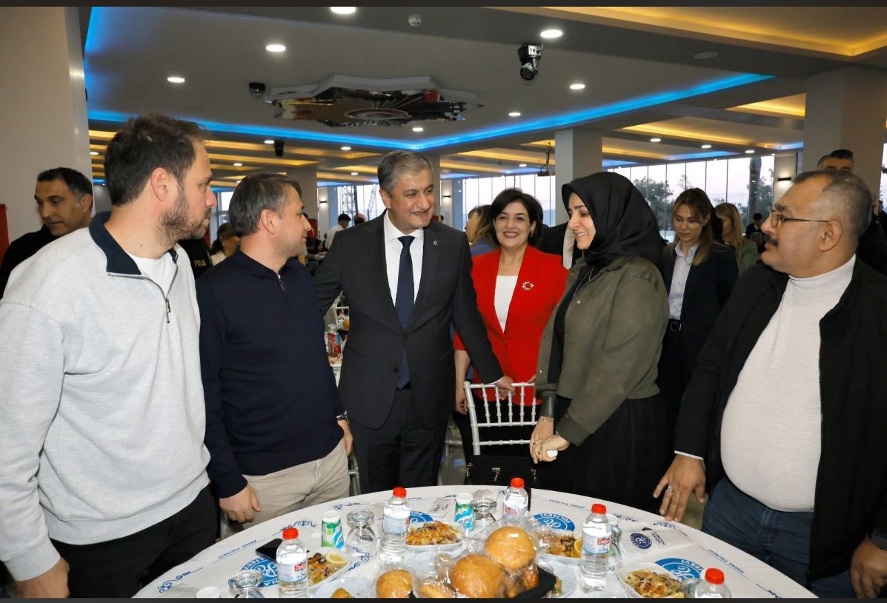 Vali Yavuz, şehit aileleri ve gazilerle iftarda buluştu