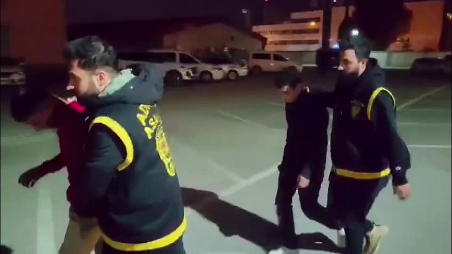 TETİKÇİLER CEZAEVİNDE!