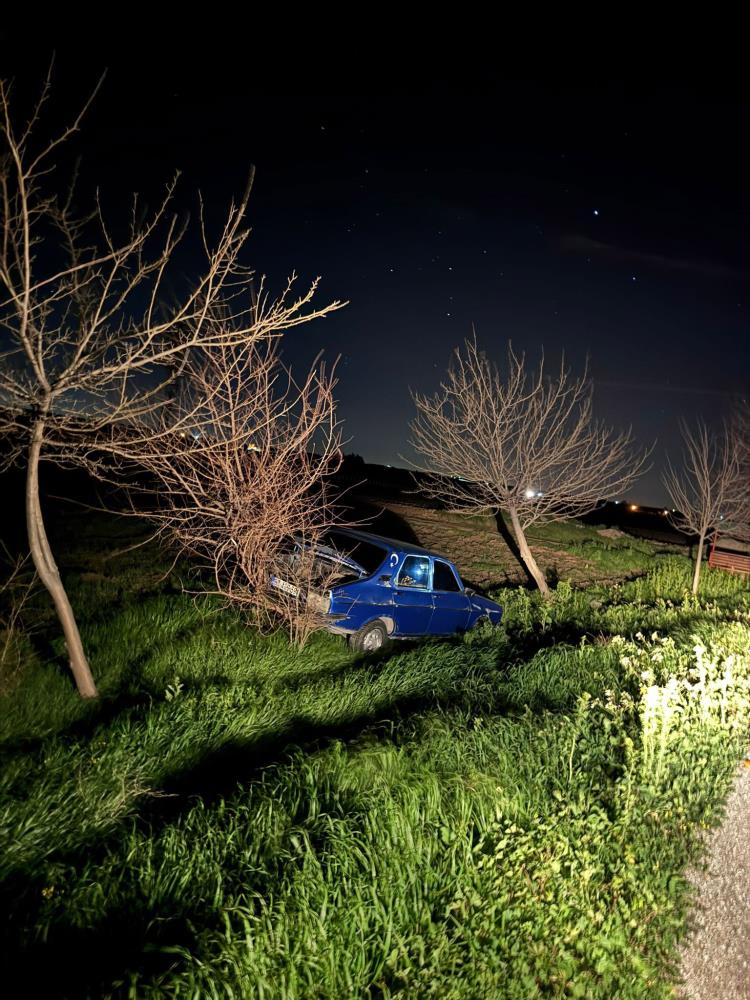 Polisten kaçan araç kaza yaptı