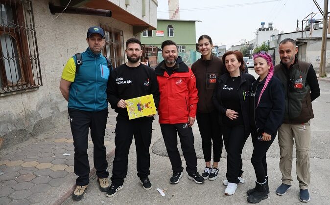 MAHALLE HALKININ 50 BİN LİRA BORCUNU ÖDEDİ