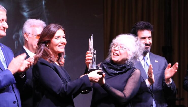 Tiyatro Festivali’nde, “Yaşam Boyu Başarı Ödülü” sahibini buldu