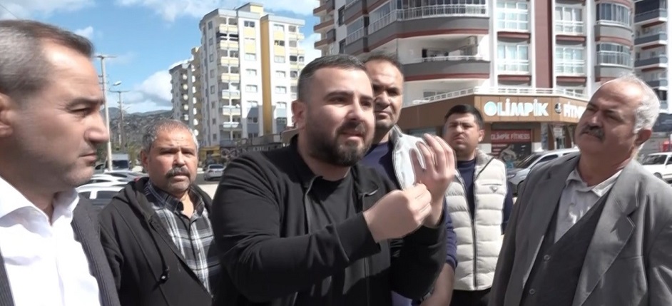 Kavşak düzenlemesine vatandaşlardan tepki