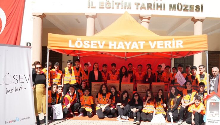 LÖSEV’DEN ADANA’DA KOLİ KOLİ MUTLULUK
