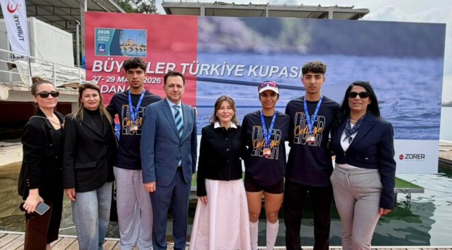 Lider Koleji, Kürek Türkiye Kupası’ndan 3 madalya ile döndü