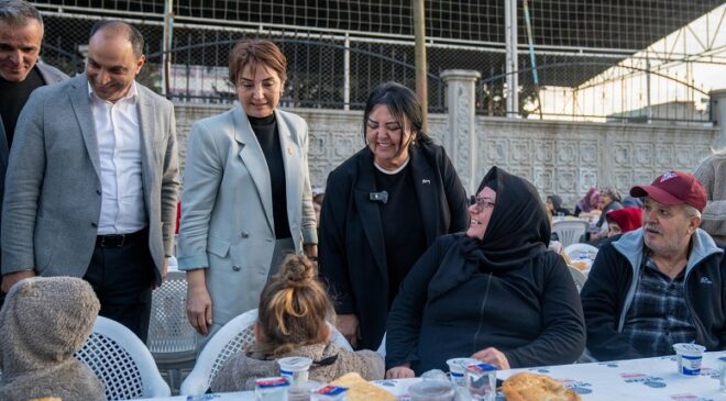 YEŞİLYUVA MAHALLESİ’NDE GÖNÜLLERİ BULUŞTURAN İFTAR