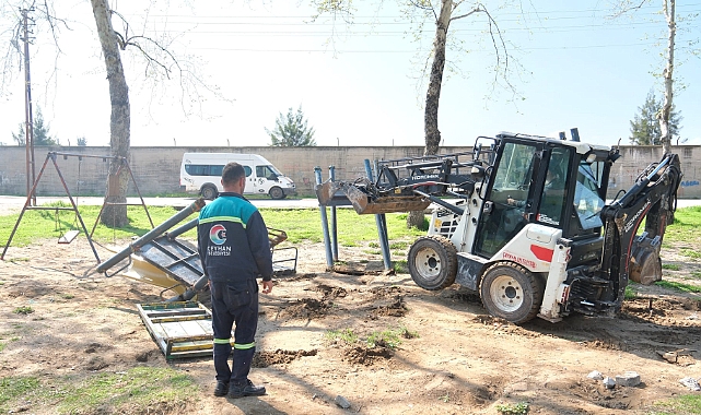 Ceyhan Belediyesi 27 parkı yeniliyor