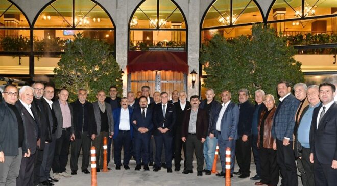 Hizmete vefa sofrası