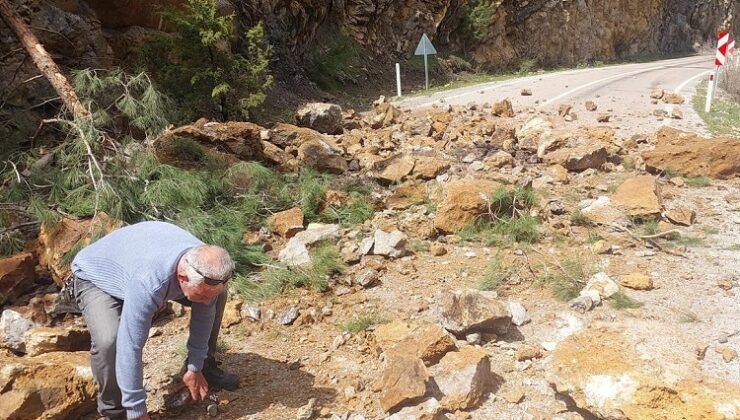 Feke-Saimbeyli kara yolu ulaşıma kapandı